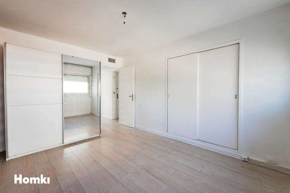 Appartement à MARSEILLE-9E