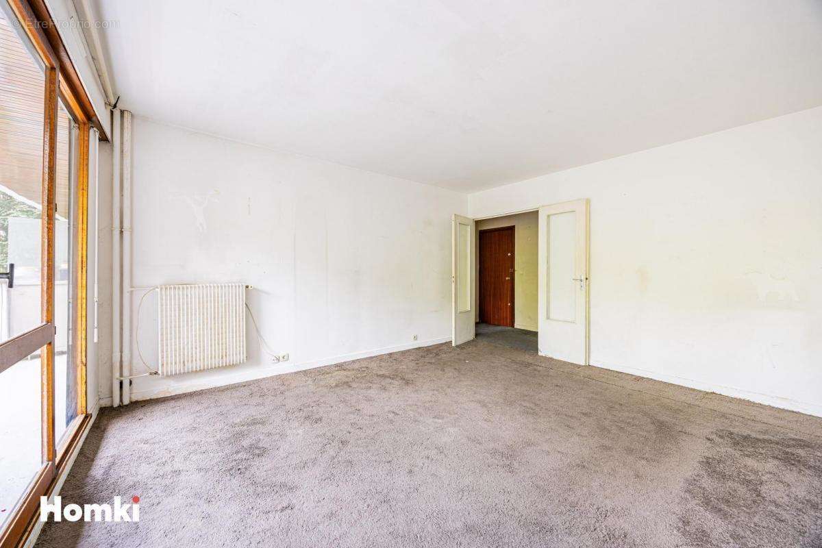 Appartement à PARIS-11E