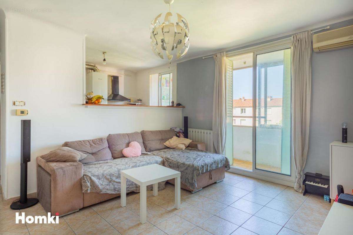 Appartement à MARSEILLE-9E