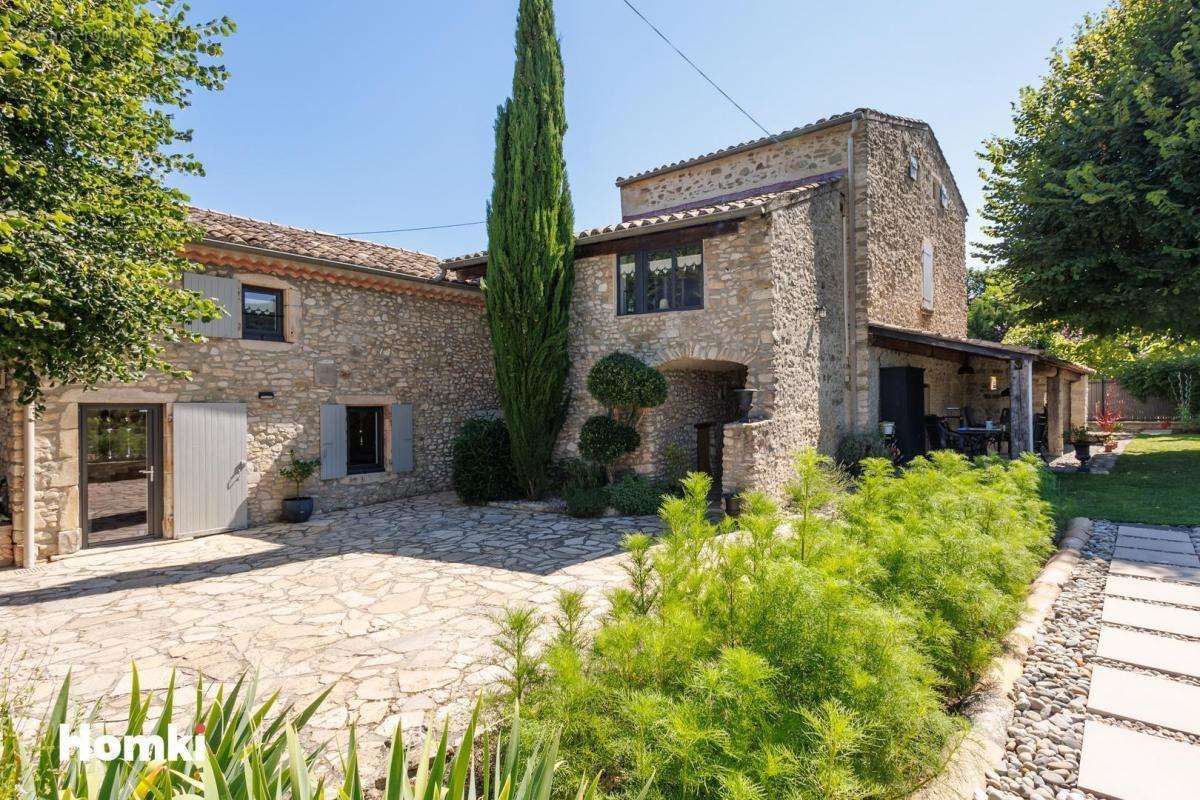 Maison à PORTES-EN-VALDAINE