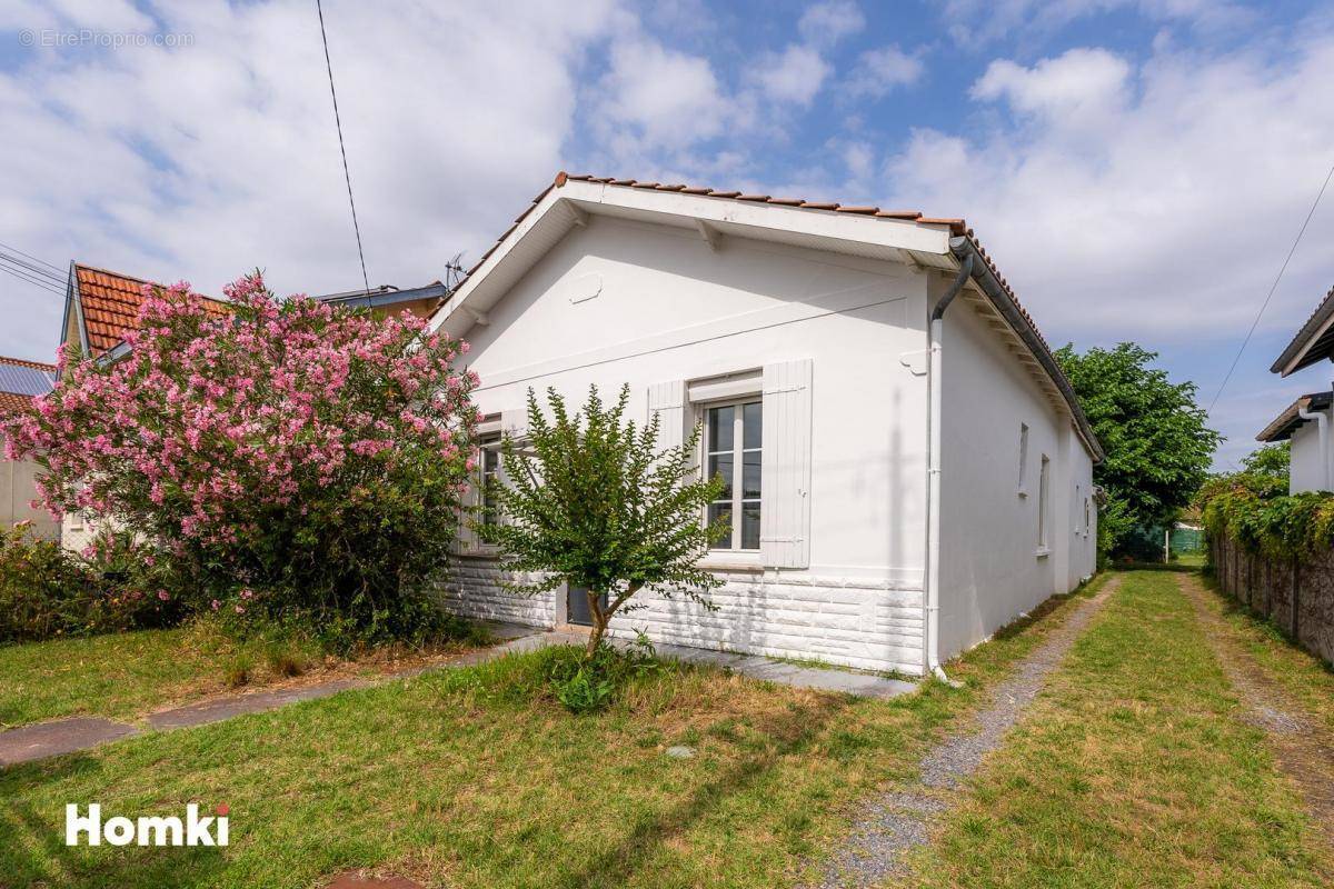 Maison à PESSAC