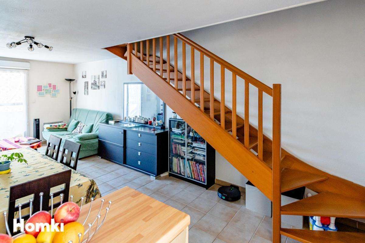 Appartement à AMBARES-ET-LAGRAVE