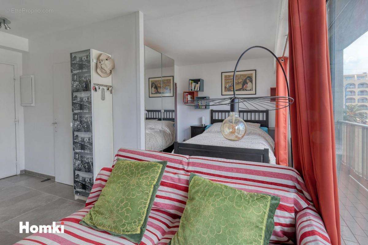 Appartement à HYERES