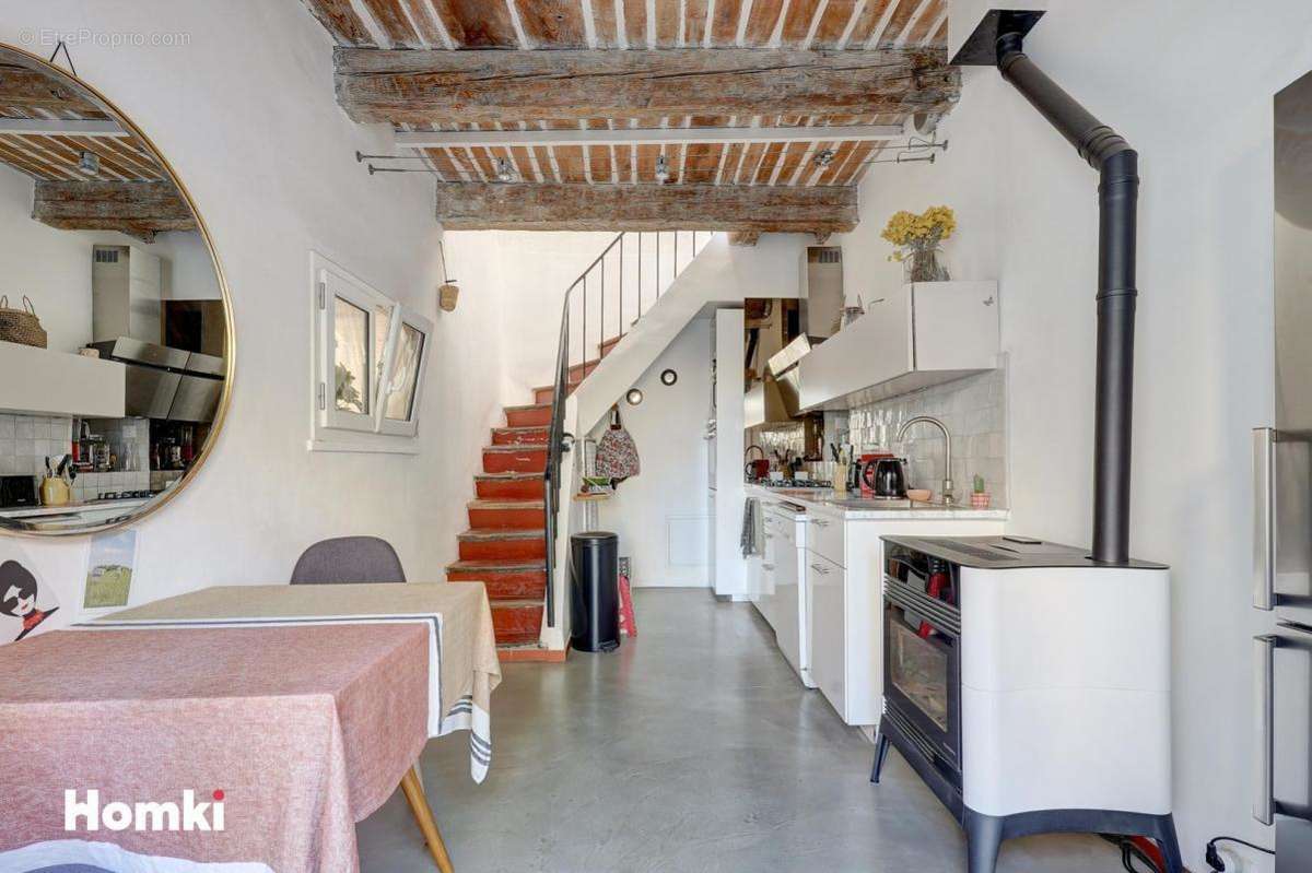 Maison à MARSEILLE-6E