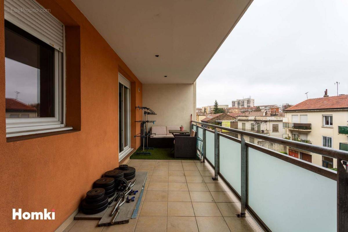 Appartement à NIMES