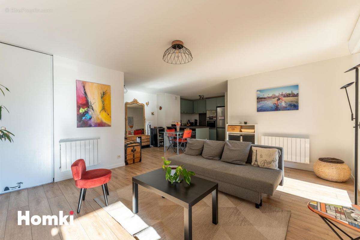 Appartement à BORDEAUX