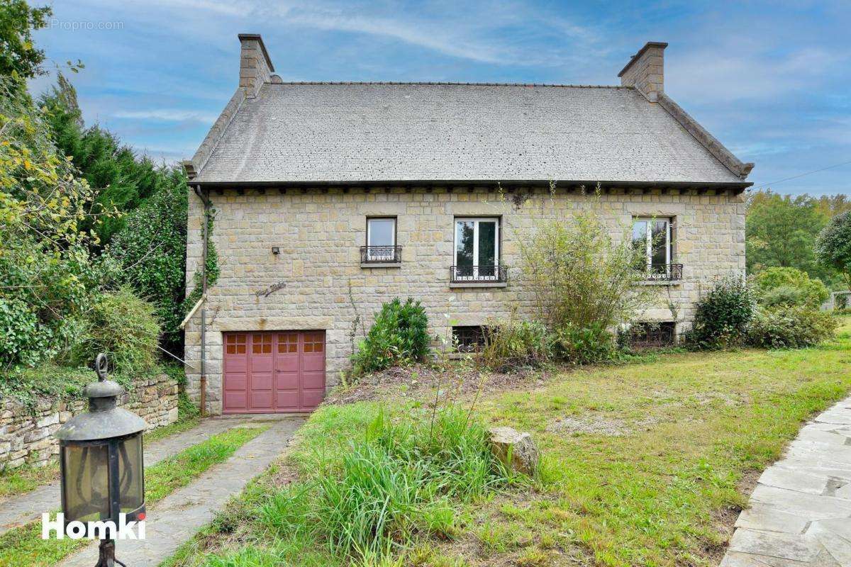 Maison à LANVALLAY