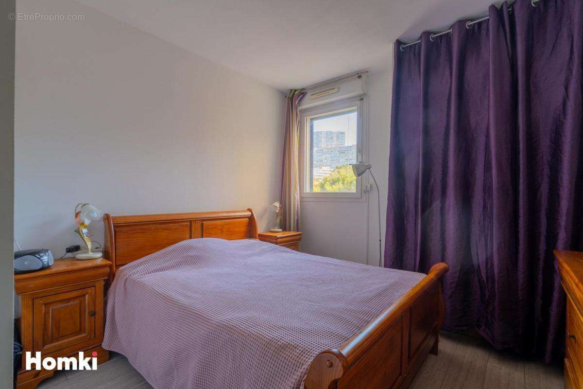 Appartement à MARSEILLE-9E