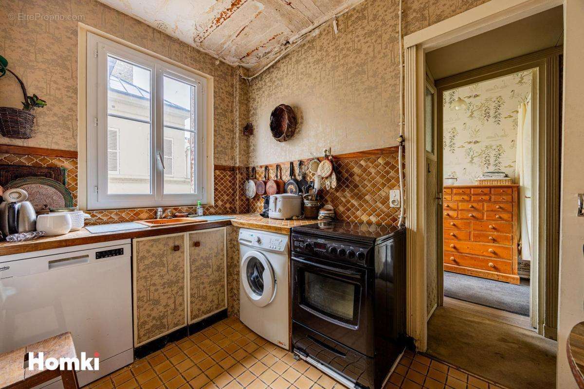 Appartement à PARIS-15E