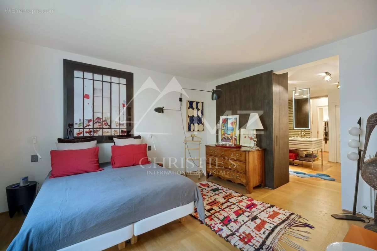 Appartement à PARIS-5E