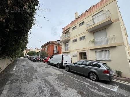 Parking à NICE