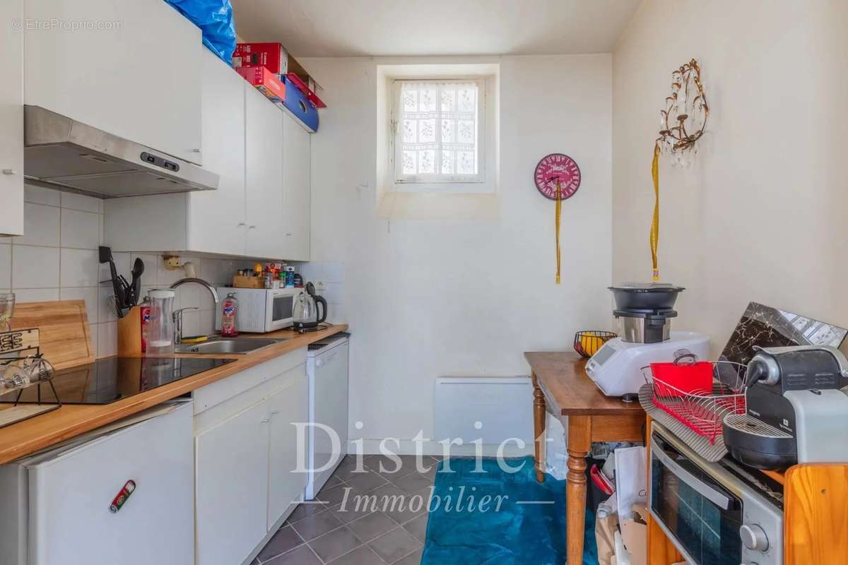 Appartement à PARIS-8E