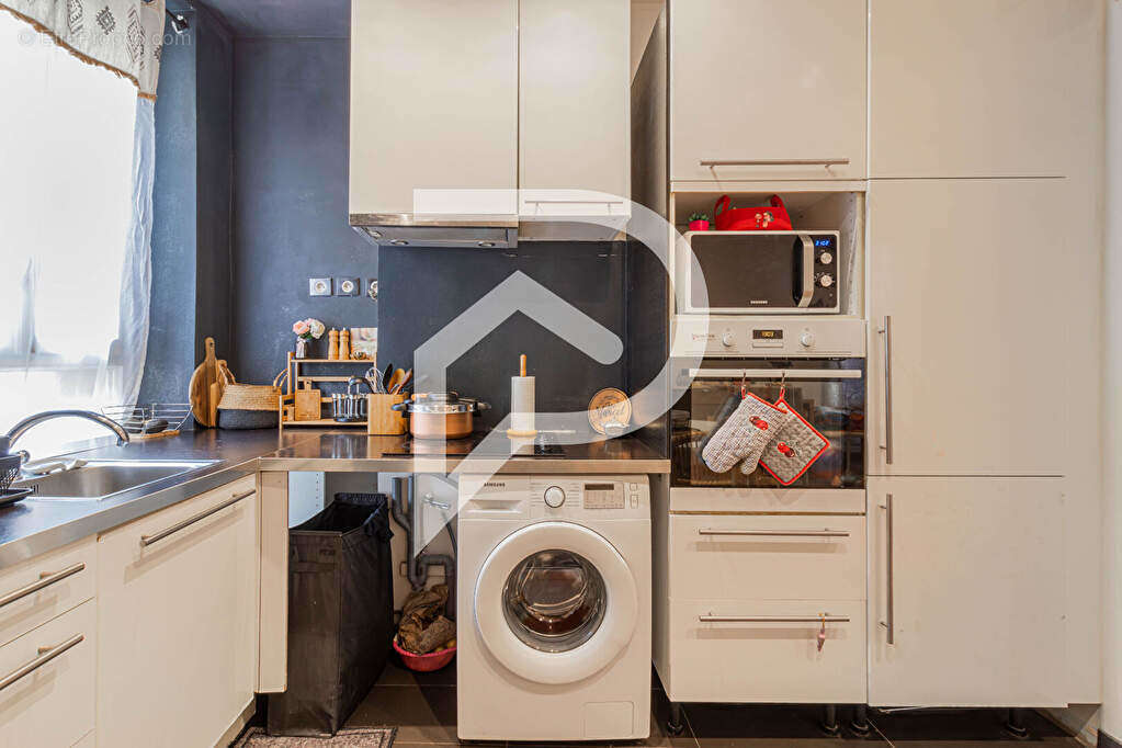 Appartement à MARSEILLE-2E