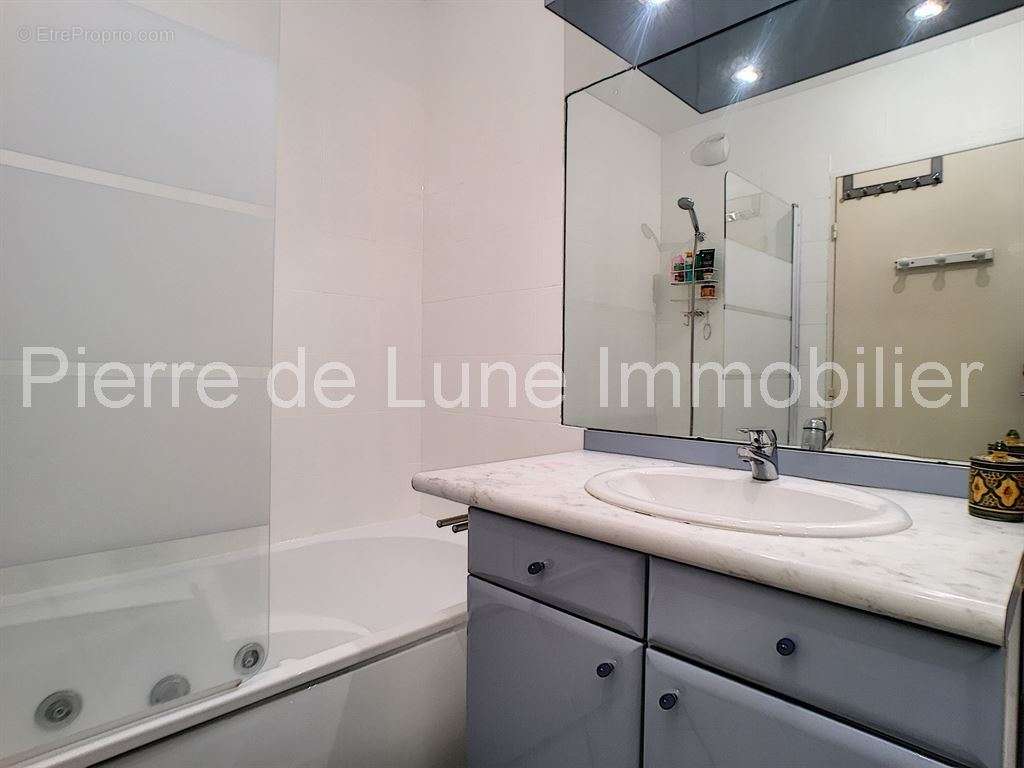 Appartement à LYON-1E