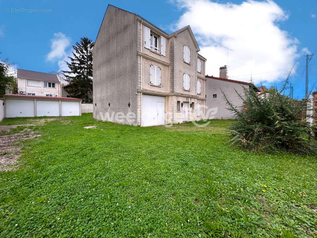 Cuisine - Appartement à ROSNY-SOUS-BOIS