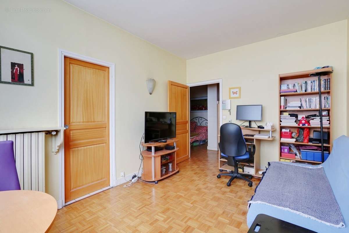 Appartement à PARIS-12E