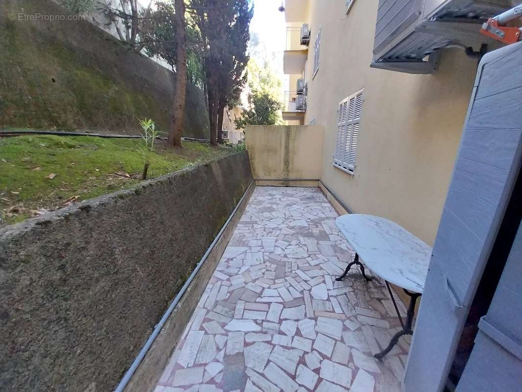 Appartement à MENTON