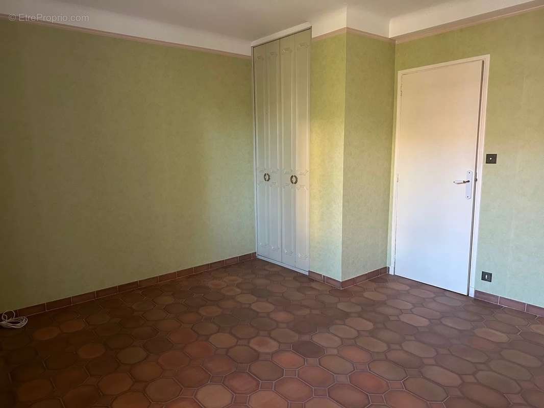 Appartement à MARSEILLE-9E