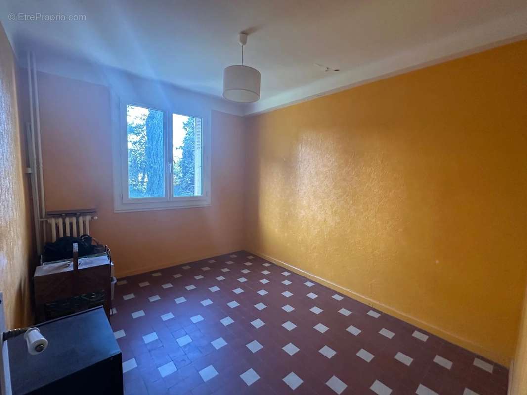 Appartement à MARSEILLE-9E