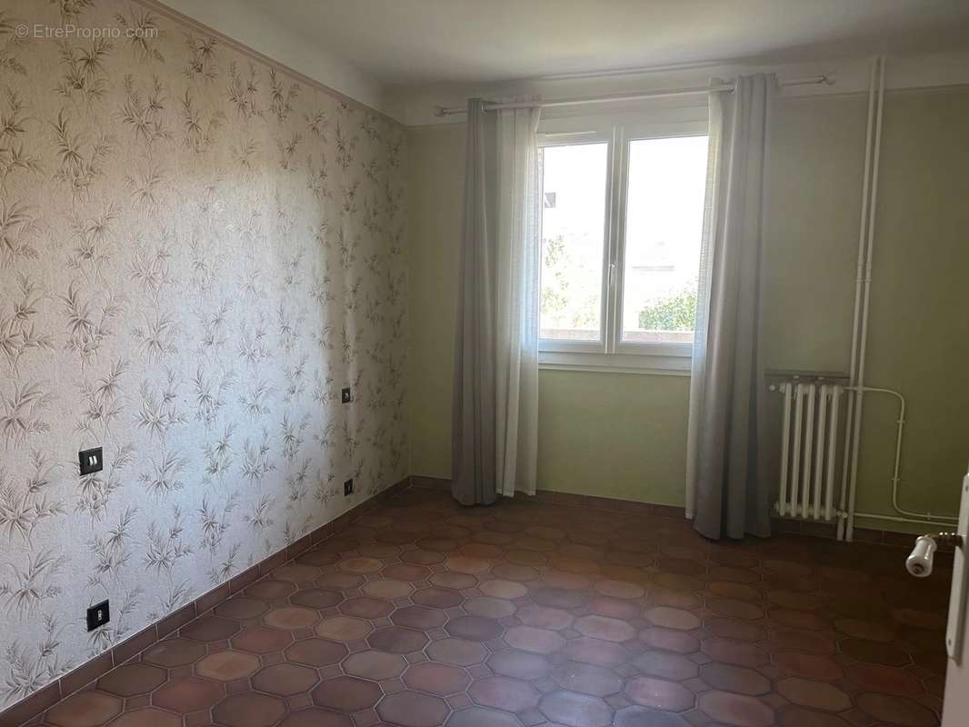 Appartement à MARSEILLE-9E