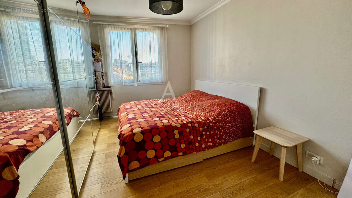 Appartement à BOULOGNE-BILLANCOURT