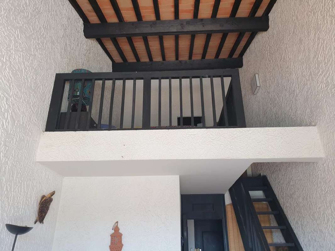 Appartement à COGOLIN