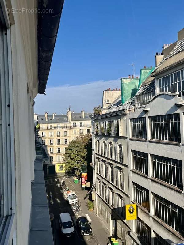 Appartement à PARIS-9E