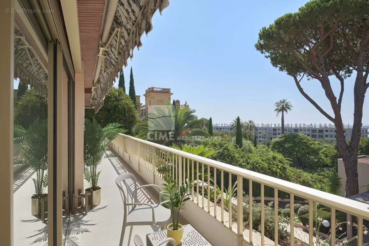 Appartement à CANNES