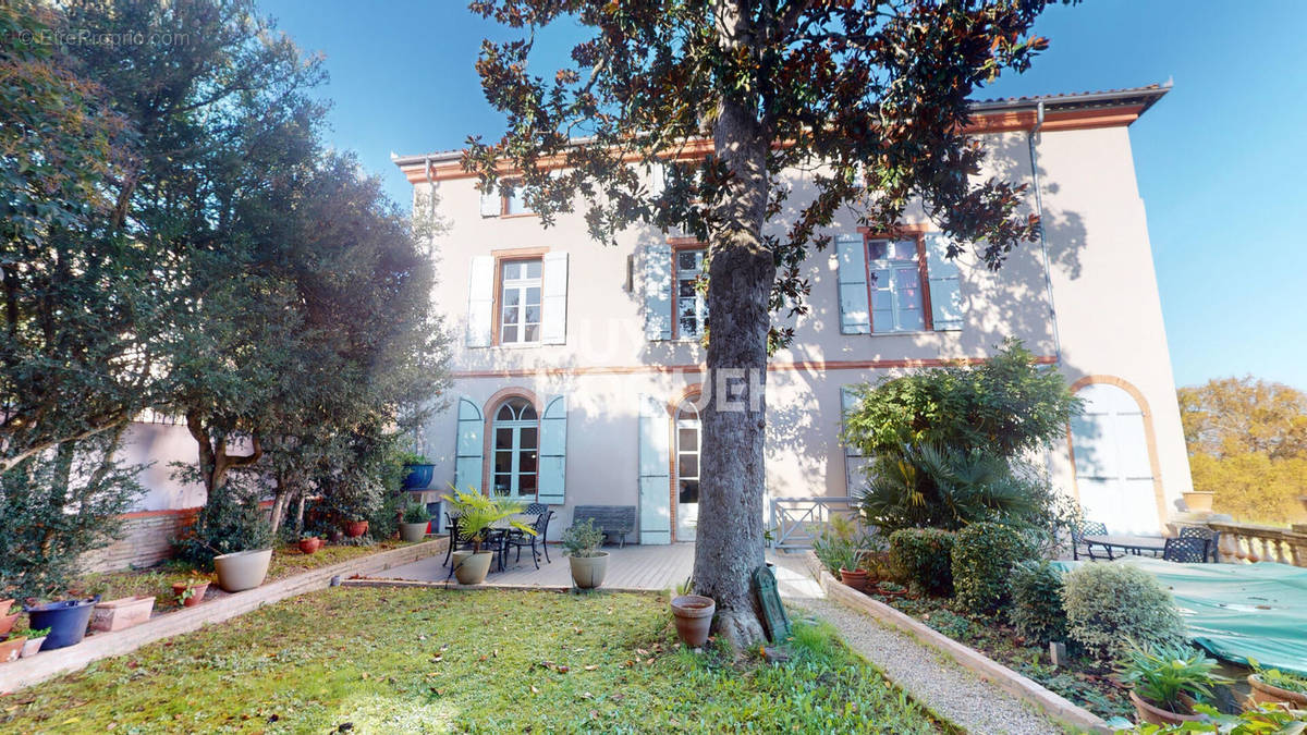 Maison à VERDUN-SUR-GARONNE