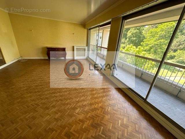 Appartement à RUEIL-MALMAISON