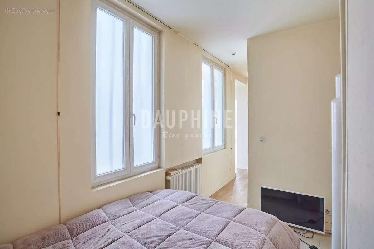 Appartement à PARIS-6E