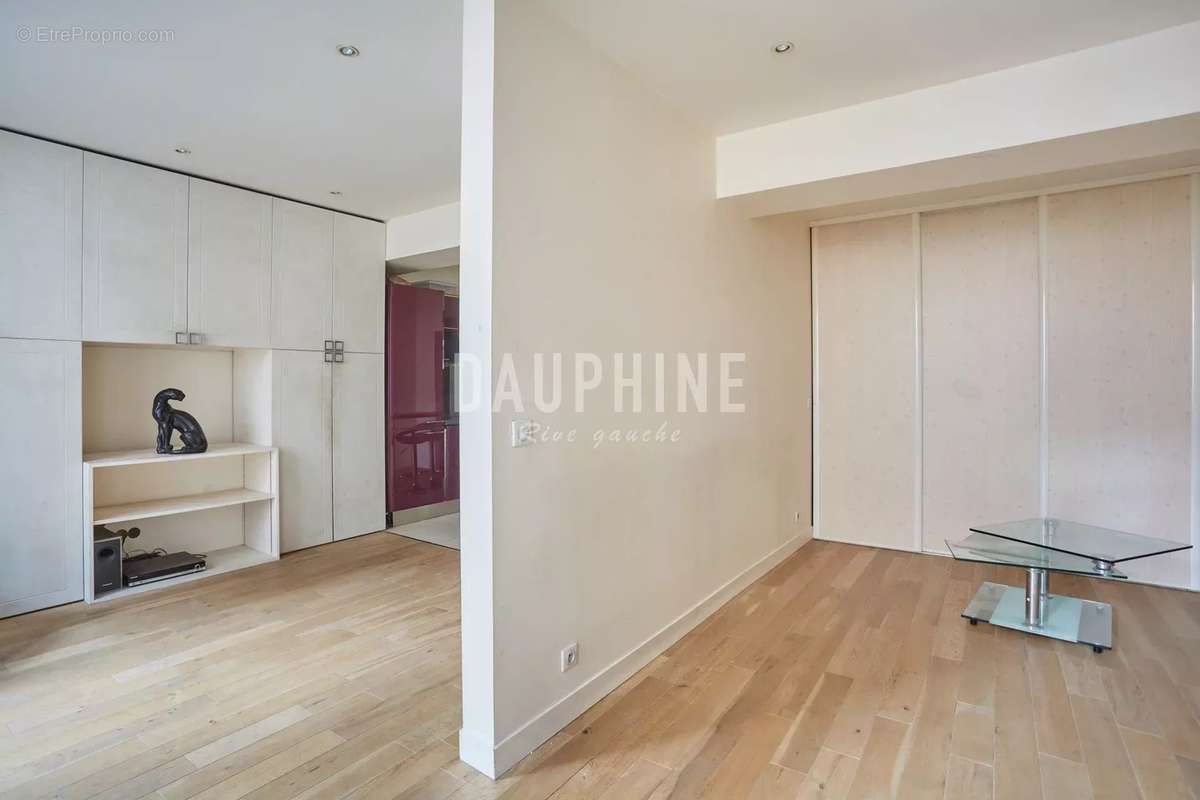 Appartement à PARIS-6E