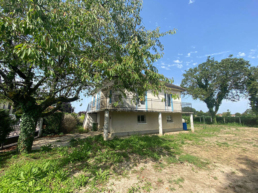 Maison à CHAMPIGNELLES