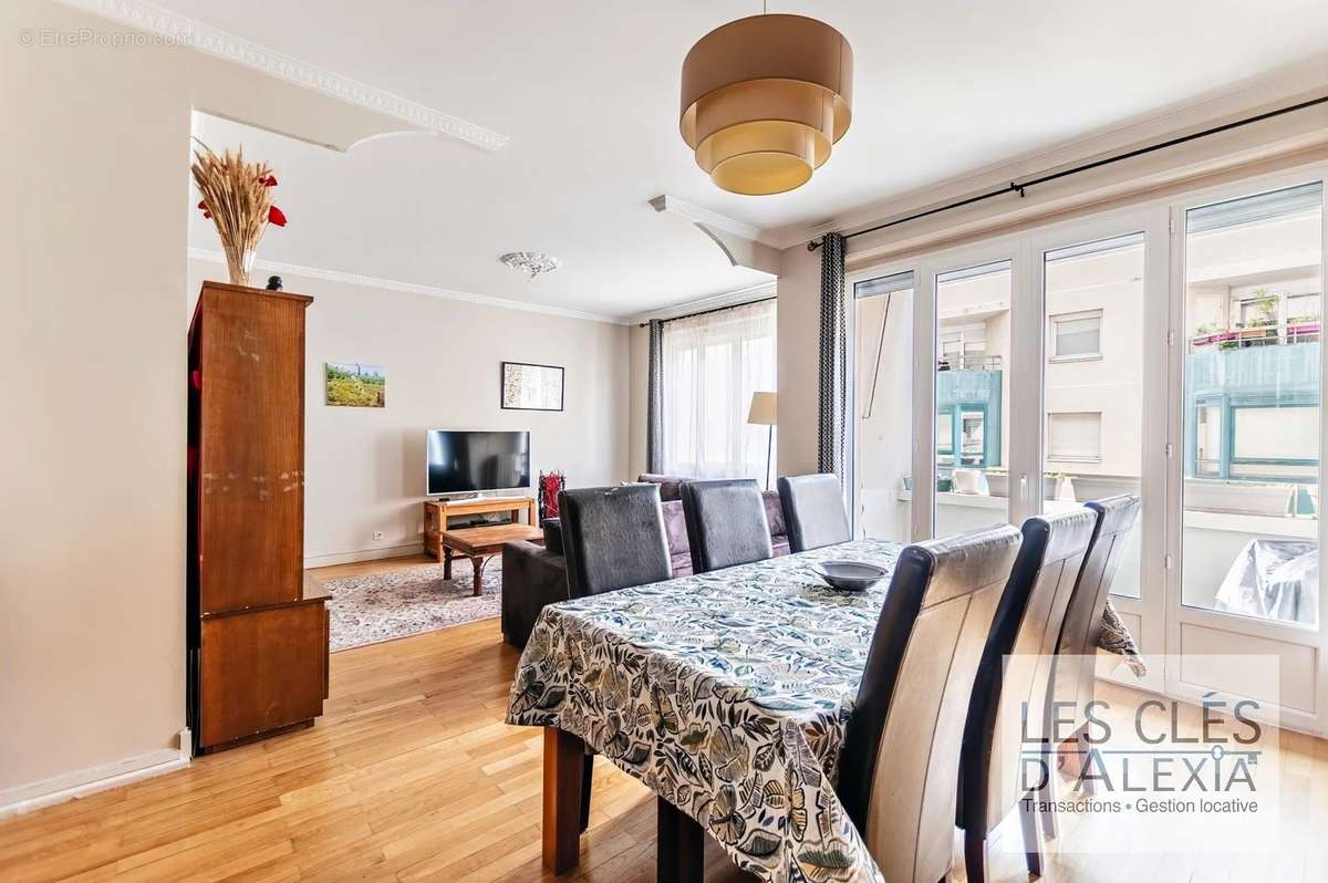 Appartement à LYON-6E