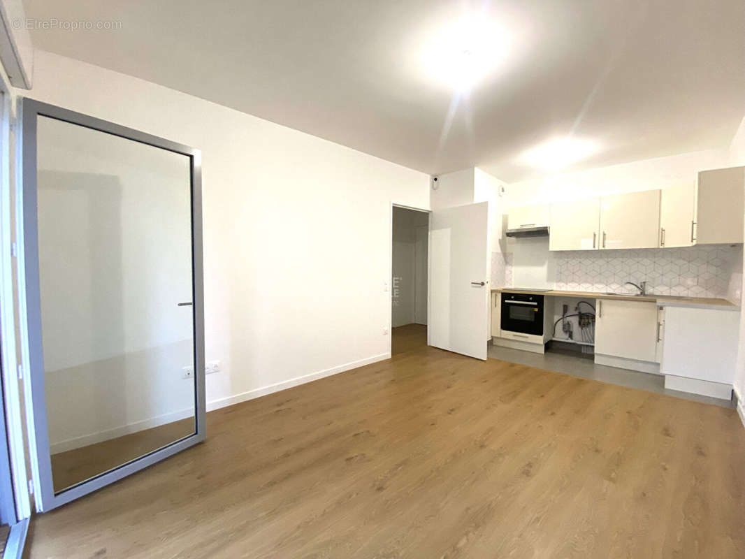 Appartement à NANTERRE