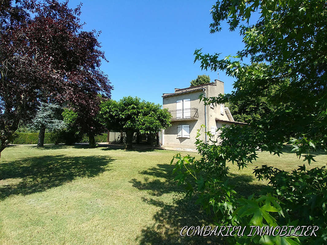 Maison à CAUSSADE