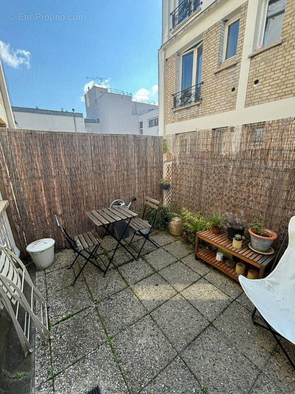 Appartement à PARIS-11E