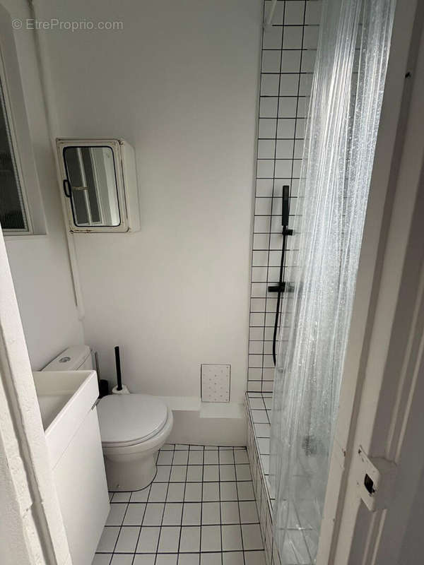 Appartement à PARIS-11E