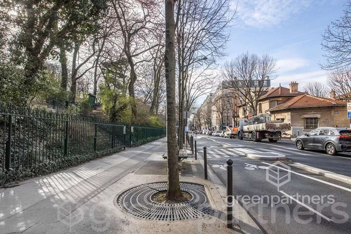 Appartement à PARIS-20E