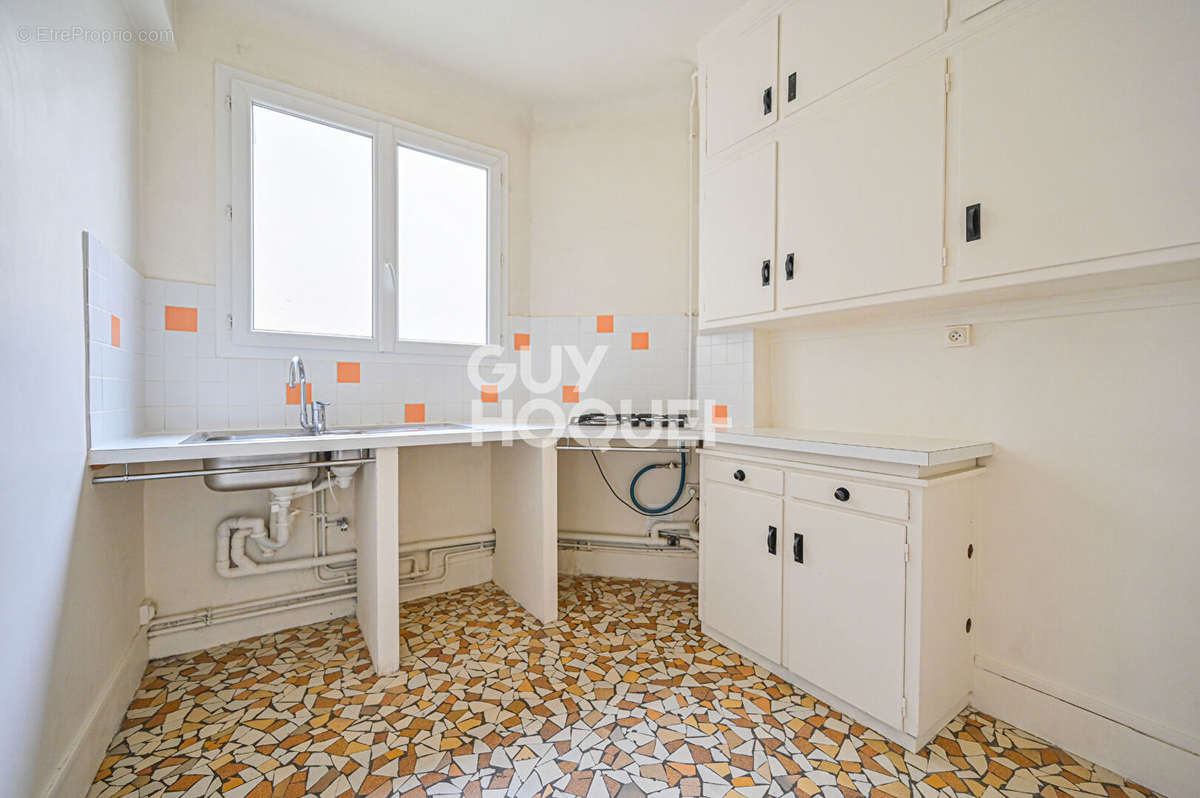 Appartement à PARIS-12E