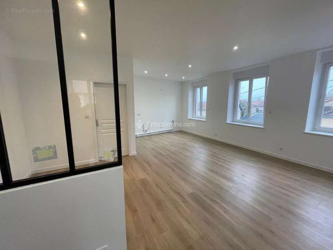 Appartement à SAULXURES-LES-VANNES