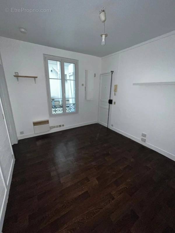 Appartement à PARIS-19E