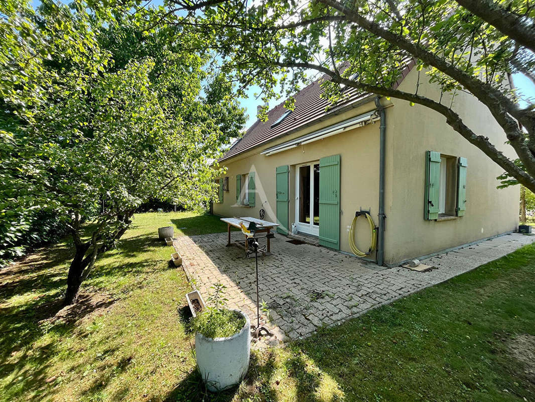 Maison à AUVERS-SUR-OISE