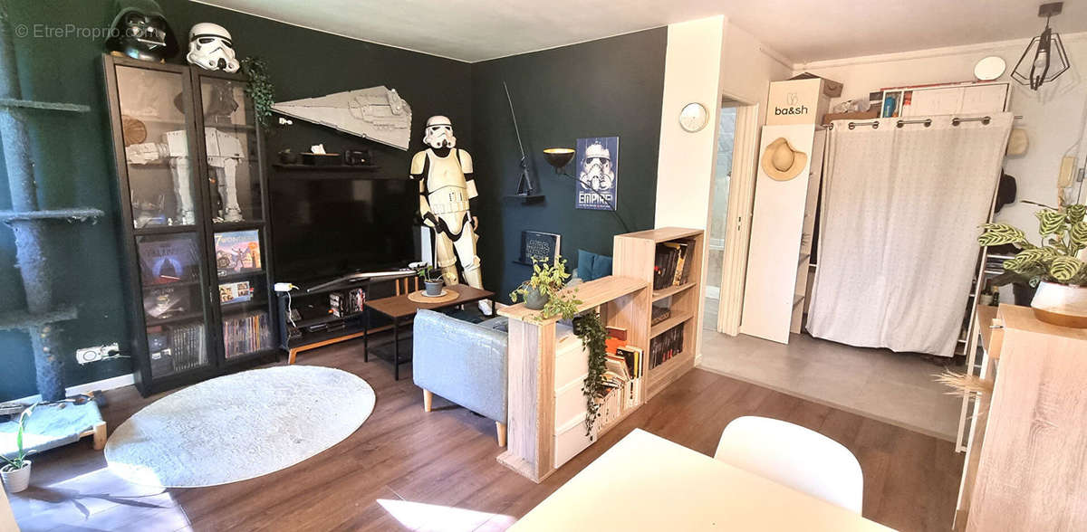 Appartement à HOUILLES