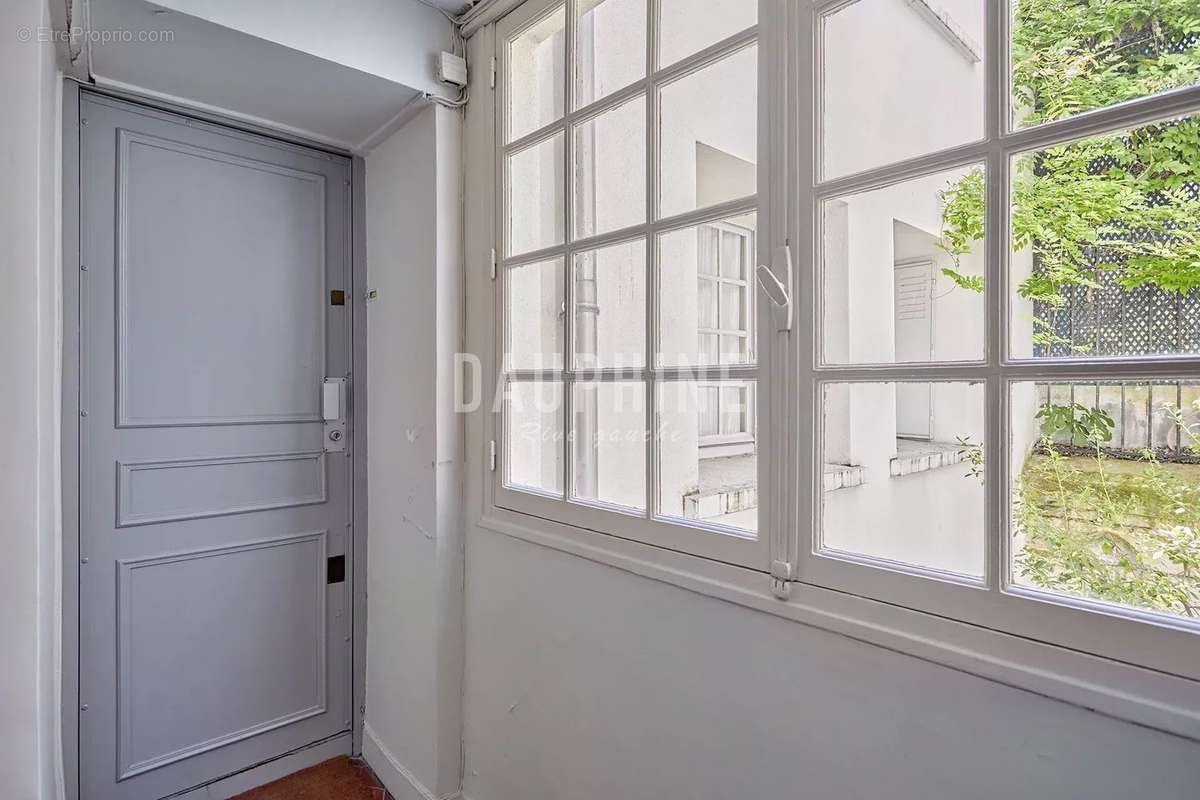 Appartement à PARIS-6E