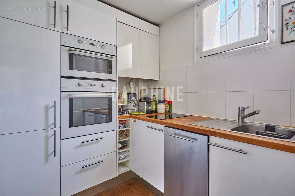 Appartement à PARIS-6E