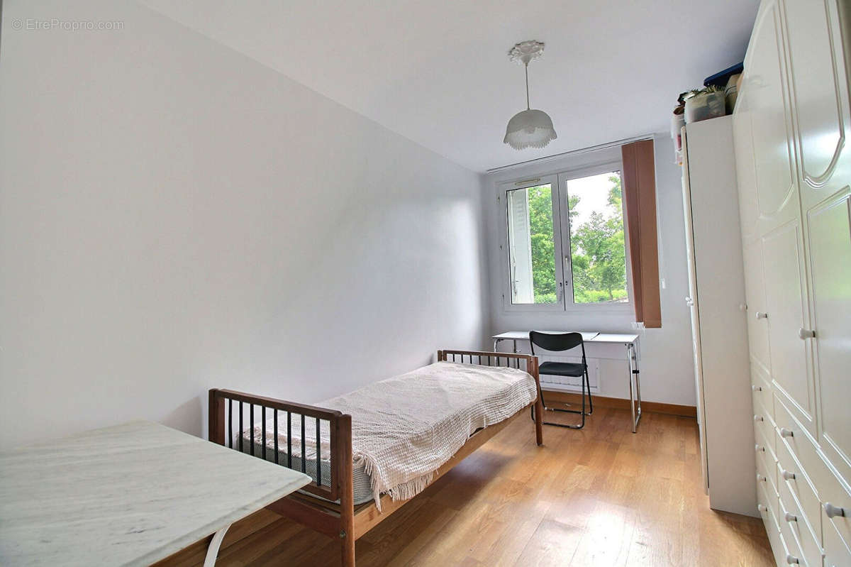 Appartement à COLOMBES