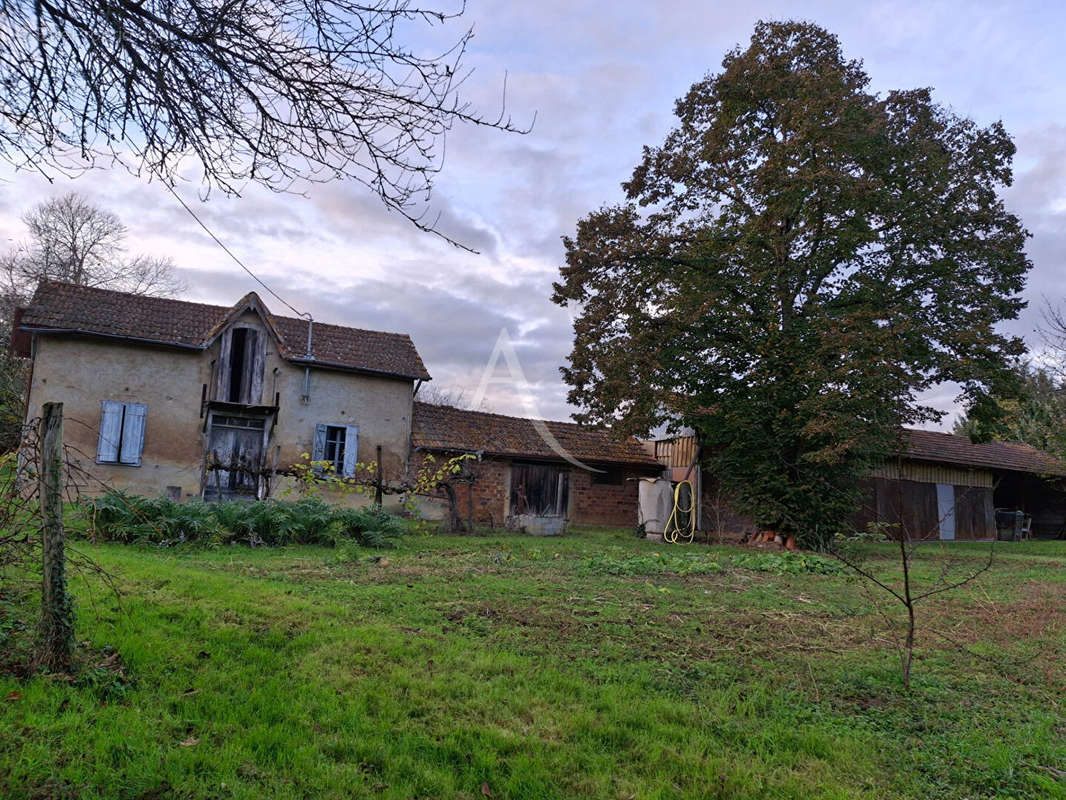 Terrain à L&#039;ISLE-JOURDAIN