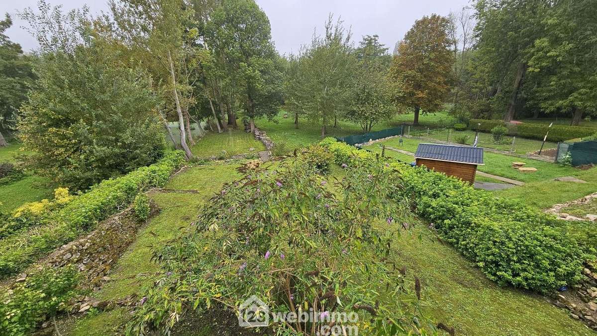 Voici cette magnifique vue depuis la terrasse et la maison! - Maison à PITHIVIERS