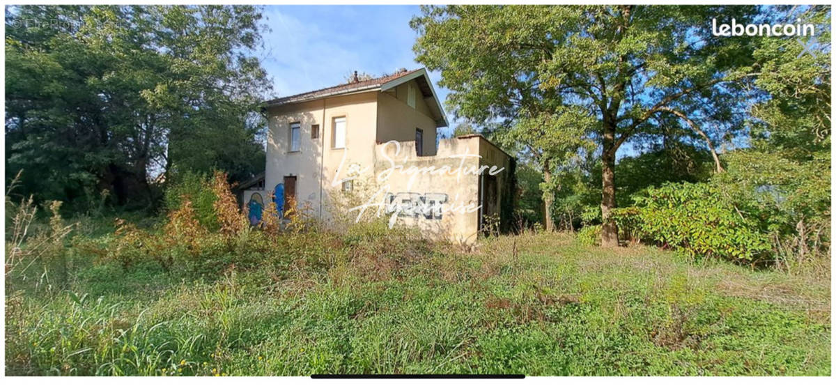 Maison à COLAYRAC-SAINT-CIRQ